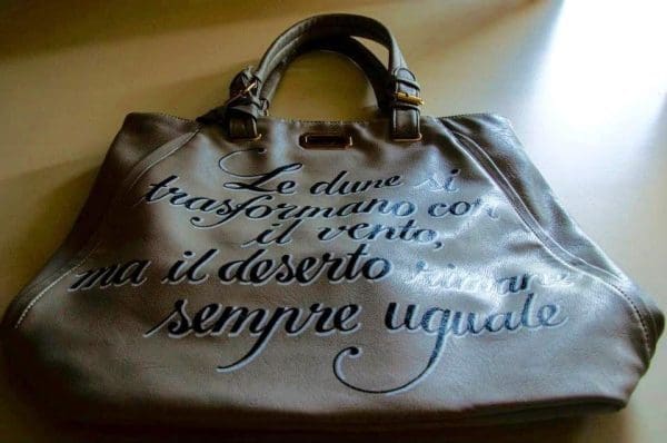 Skiltmaling veske Carolines gourmet