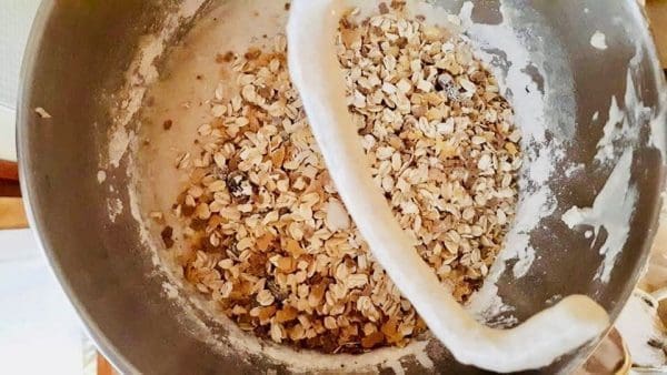 06C937A9-5094-4649-B7F0-DBF18623534B