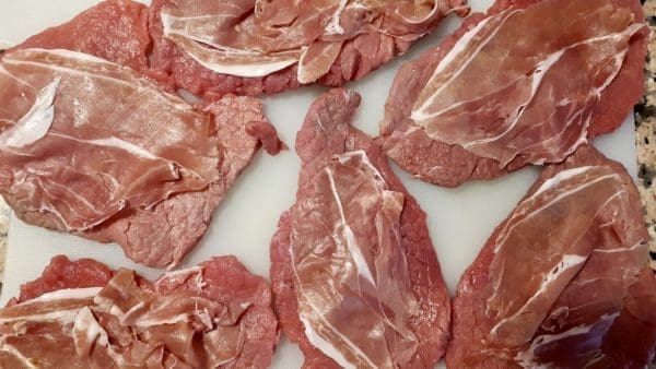 10E1137E-0056-4A0F-8D93-45D792F4D621