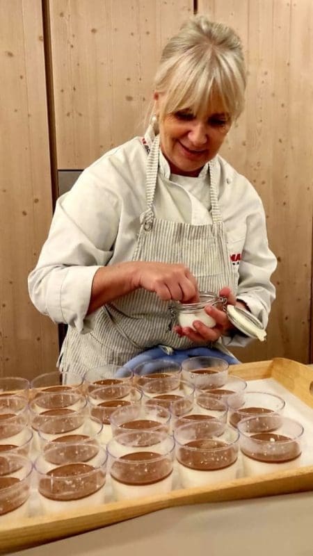 365383FF-2DBA-44C1-8266-89D417BE9F87