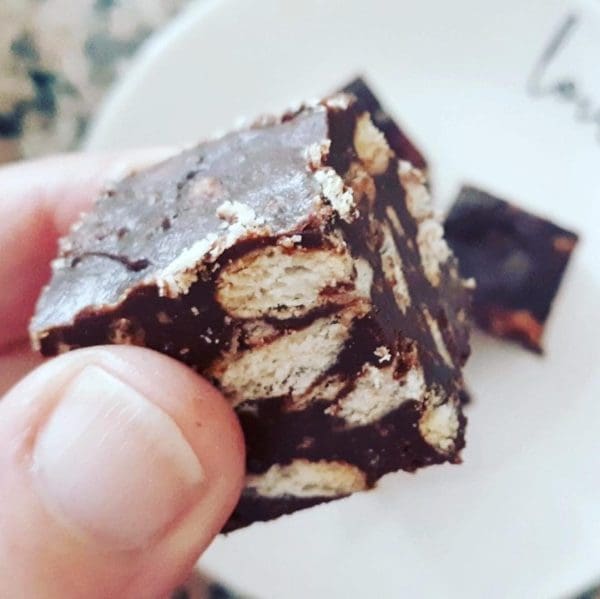 43237A97-102B-4E01-B8B0-5048D42A67B9