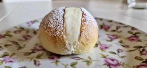 DA718A6D-51CB-4F73-8A0F-311C3BA57547