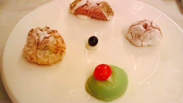 F97A0A96-C1C2-41A6-8CFF-6DB63C21D464