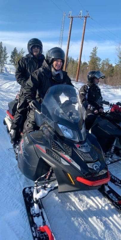 FC6E7CED-40C2-48F8-96BA-4035134B3FDF