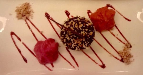 Sjokolade og kirsebær